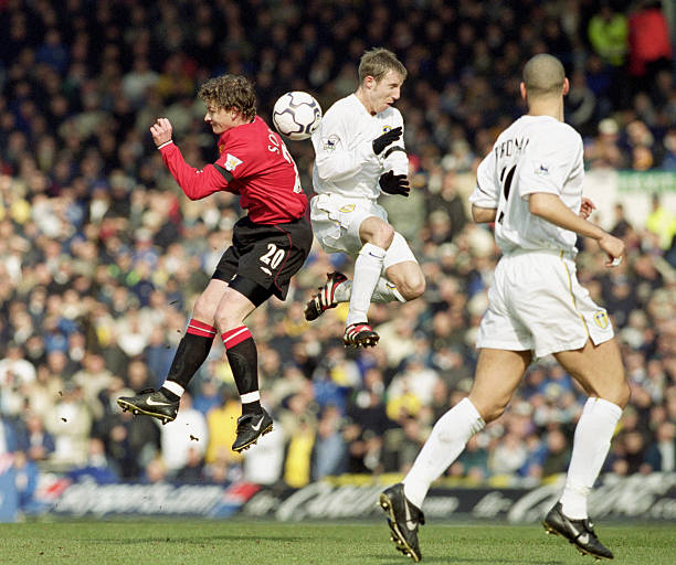 转型运动型后卫东契奇赛前做10个俯卧撑+单臂劈扣热身.